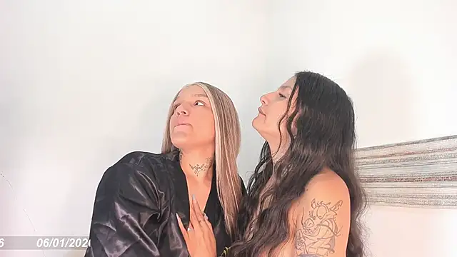 Sensually Explosive online show from 6, 1, 2026