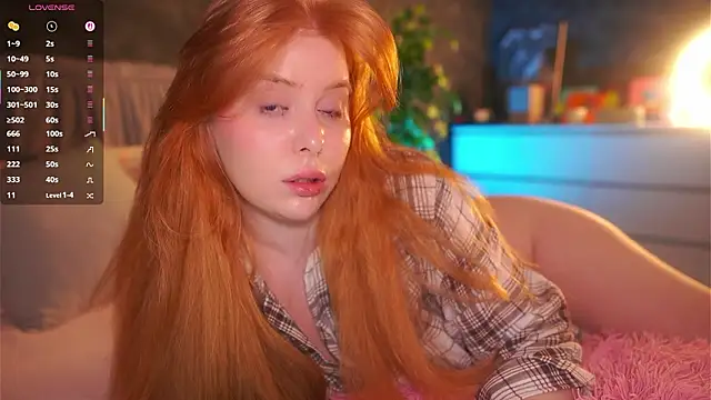 RedHotVixen0 online show from 2, 2, 2026