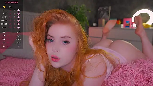 Snapshot of RedHotVixen0 chatting on 4, 11, 2025 RedHotVixen0 online show from 4, 11, 2025