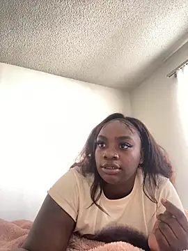 Snapshot of LillShayy chatting on 19, 9, 2025 LillShayy online show from 19, 9, 2025