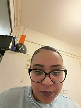 BaddieMelanie online show from 7, 3, 2026