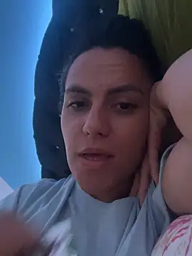 karolainvalentina online show from 8, 2, 2026