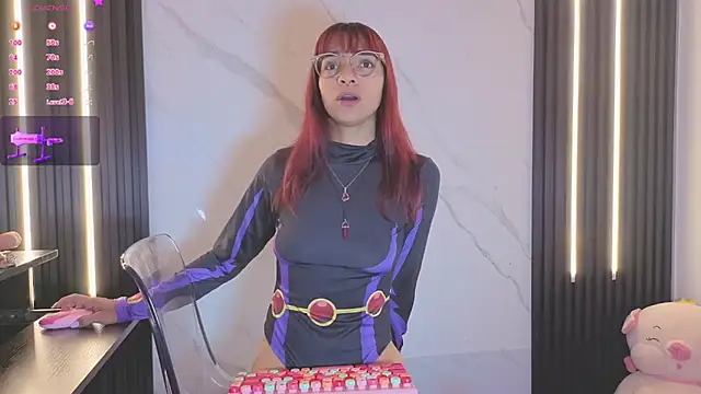 Scarlet Red  online show from 11, 2, 2026