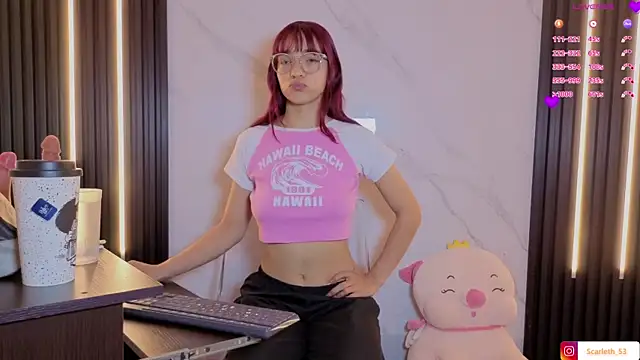 Scarlet Red  online show from 28, 11, 2025