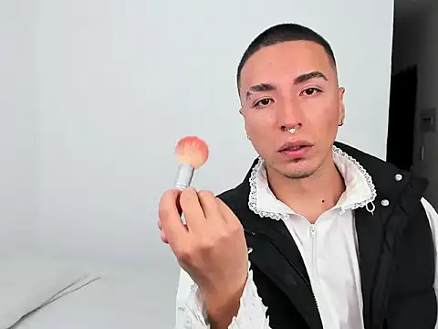 sweet boys xx online show from 9, 11, 2025