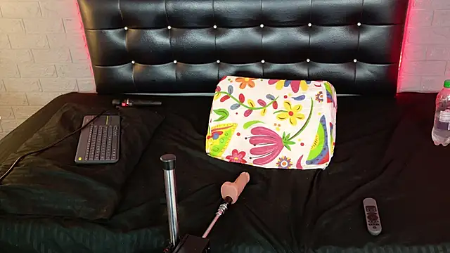 IsabellaTayllor online show from 30, 5, 2026