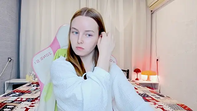 Snapshot of Wild__flowers chatting on 29, 11, 2025 Wild flowers online show from 29, 11, 2025