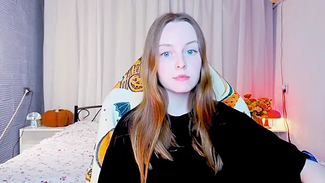 Snapshot of Wild__flowers chatting on 23, 10, 2025 Wild flowers online show from 23, 10, 2025