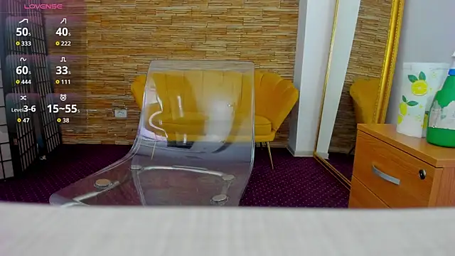 AishaRouhi online show from 11, 10, 2025