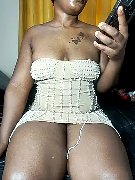 Hugemassivebootie online show from 21, 3, 2026