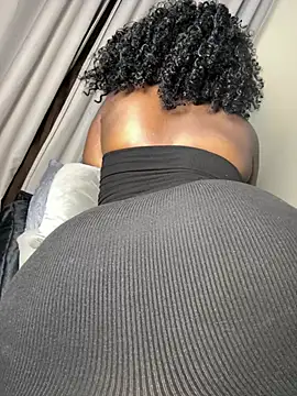 Hugemassivebootie online show from 21, 7, 2026