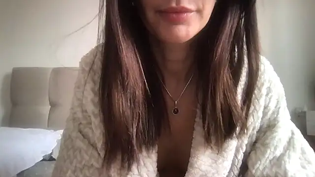 Snapshot of paolajonez chatting on 13, 9, 2025 paolajonez online show from 13, 9, 2025