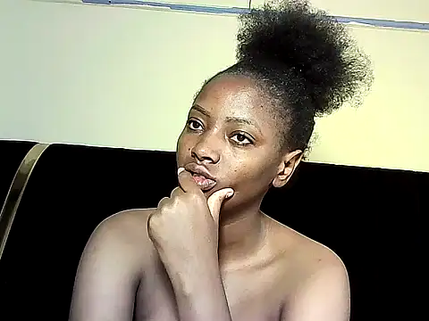 Snapshot of nanaswee chatting on 19, 7, 2026 nanaswee online show from 19, 7, 2026
