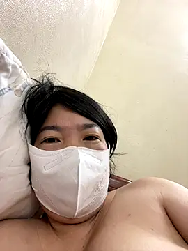 Hachi Sweetbabie  online show from 17, 11, 2025