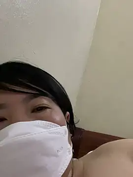 Hachi Sweetbabie  online show from 16, 3, 2025