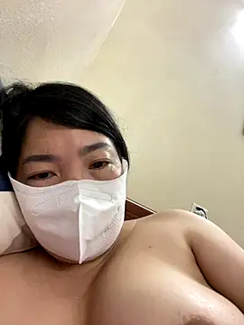 Hachi Sweetbabie  online show from 14, 10, 2025