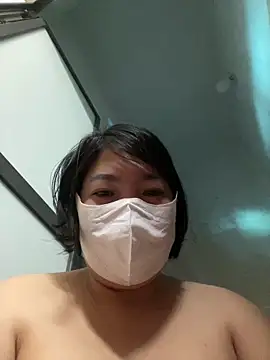 Snapshot of Hachi_Sweetbabie_ chatting on 16, 6, 2026 Hachi Sweetbabie online show from 16, 6, 2026