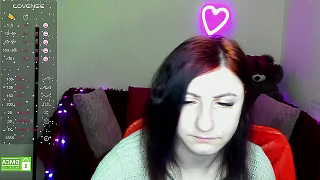 Muse kitty jenia online show from 5, 2, 2026