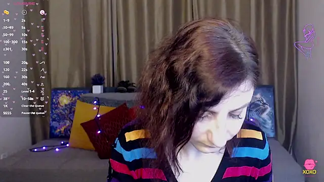 Muse kitty jenia online show from 3, 3, 2025