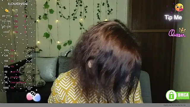 Muse kitty jenia online show from 30, 4, 2026