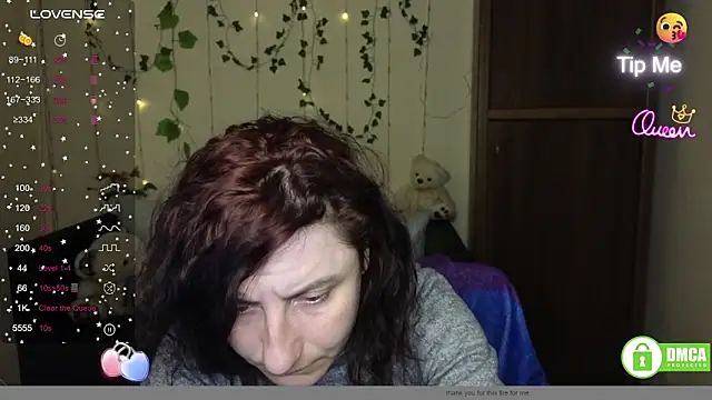 Muse kitty jenia online show from 14, 4, 2026