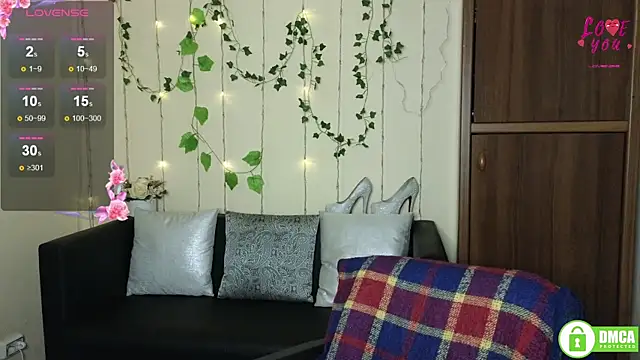 Muse kitty jenia online show from 7, 10, 2025