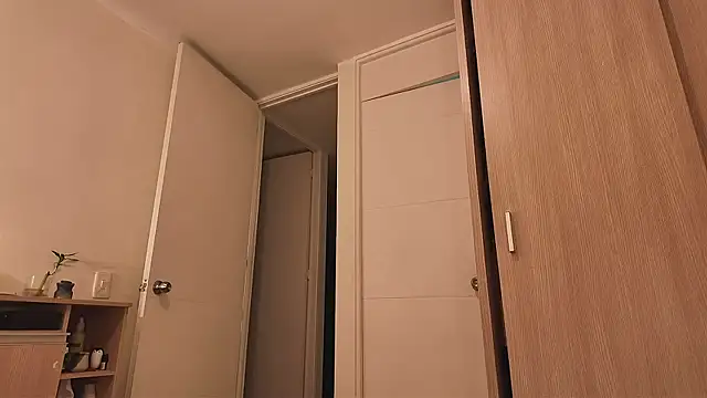 juanasnz99 online show from 8, 10, 2025