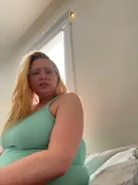 Lalalynn online show from 20, 4, 2026