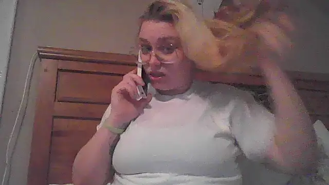 Snapshot of Lalalynn chatting on 3, 6, 2026 Lalalynn online show from 3, 6, 2026