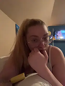 Snapshot of Lalalynn chatting on 5, 5, 2026 Lalalynn online show from 5, 5, 2026