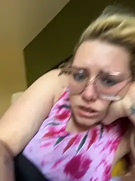 Lalalynn online show from 9, 4, 2026