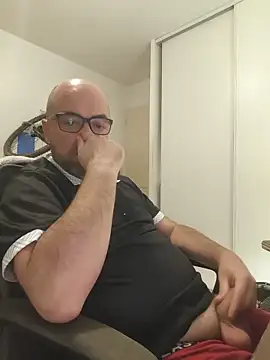 veryverybigdick45 online show from 10, 6, 2026