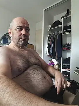 veryverybigdick45 online show from 2, 6, 2026