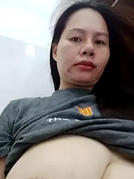 Baby-ladyass20 online show from 25, 4, 2026