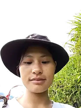 trieungoclnt online show from 8, 10, 2025