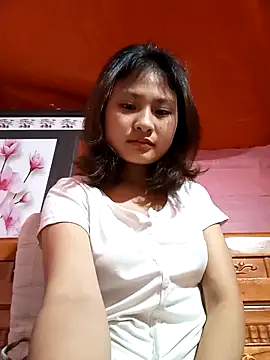 trieungoclnt online show from 3, 3, 2025