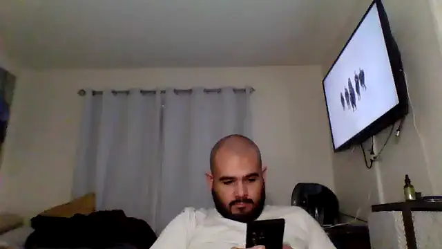 JooveyRose online show from 4, 1, 2025