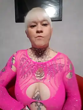 poussichienne online show from 7, 11, 2025