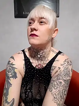 poussichienne online show from 22, 10, 2025