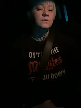 poussichienne online show from 3, 3, 2026