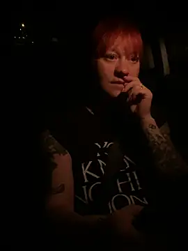 poussichienne online show from 10, 7, 2026
