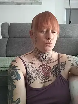 poussichienne online show from 2, 8, 2026