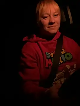 poussichienne online show from 15, 4, 2026