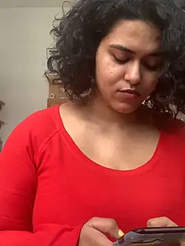 Curvydesifromgermany online show from 11, 2, 2025
