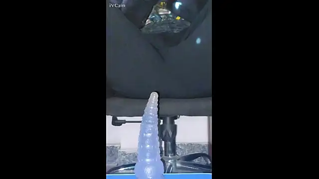 Haniiiiii online show from 7, 1, 2026