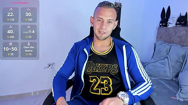 Snapshot of Damon_Bakert chatting on 8, 10, 2025 Damon Bakert online show from 8, 10, 2025