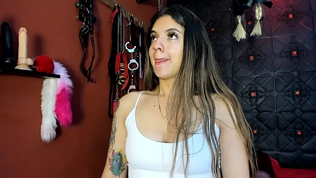 annavi  online show from 27, 11, 2025