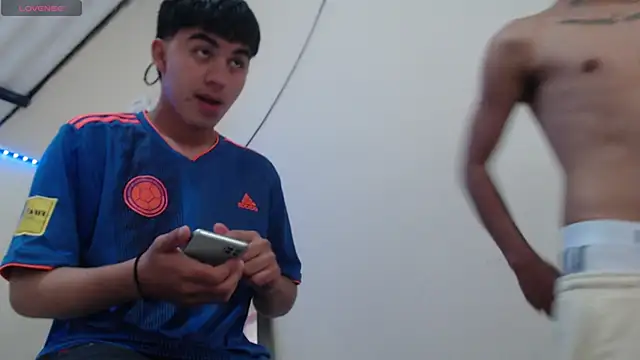 Snapshot of Lukas_strong chatting on 16, 11, 2025 Lukas strong online show from 16, 11, 2025