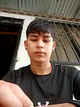 Snapshot of Lukas_strong chatting on 1, 11, 2025 Lukas strong online show from 1, 11, 2025