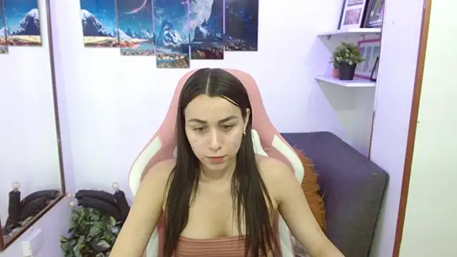 EmmaMyerss  online show from 26, 2, 2025